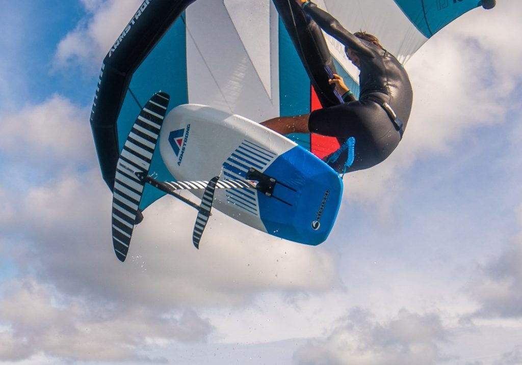 foiling with an armstrong a wind wing